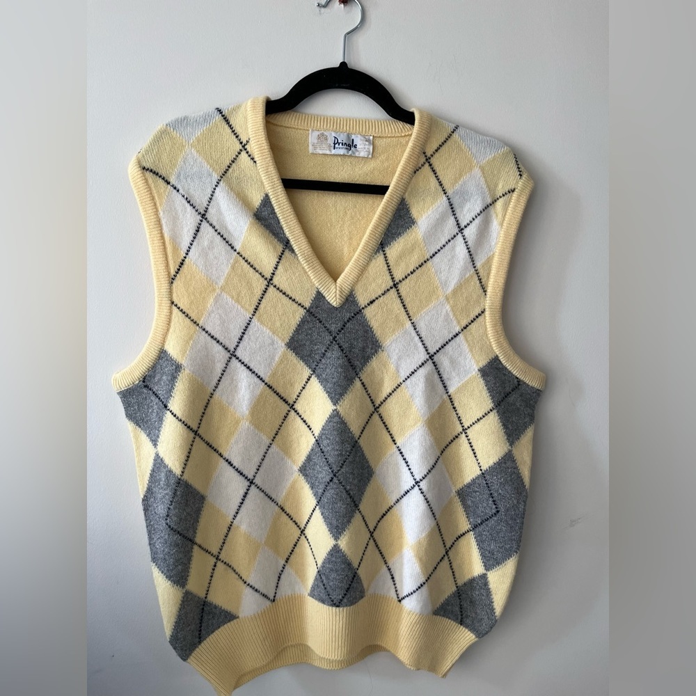 Pringle Of Scotland argyle pattern lambswool Sweater Vest (size 38” /97 cm)